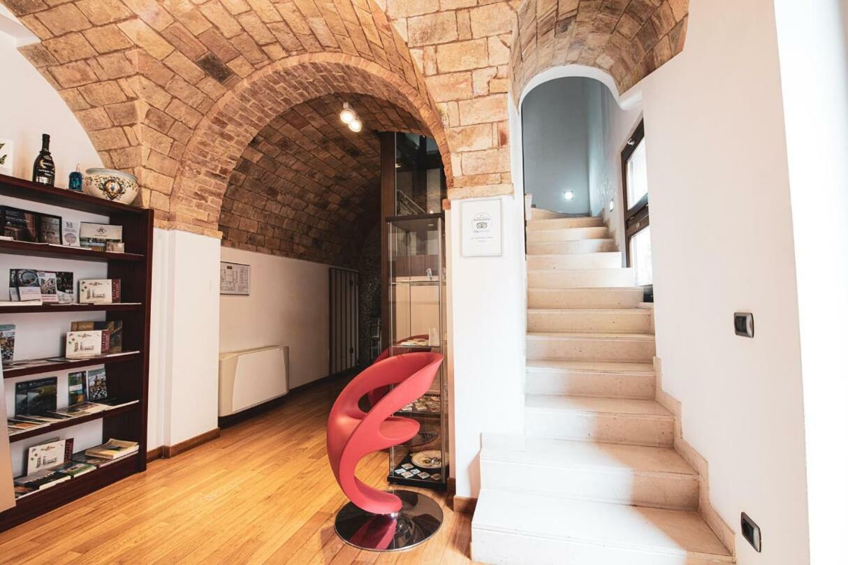 Antico Borgo Chieti Panzió Kültér fotó